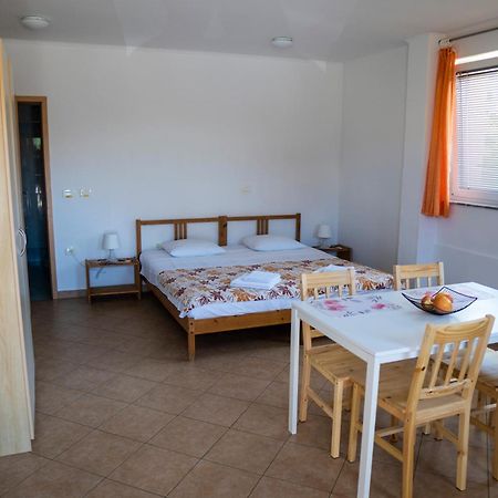 Apartments Dani イゾラ エクステリア 写真