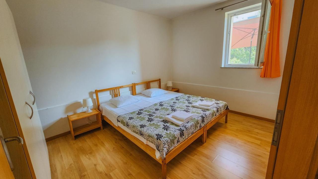 Apartments Dani イゾラ エクステリア 写真